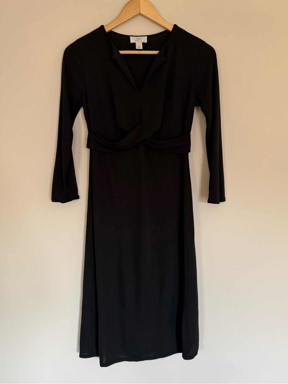 Ann Taylor LOFT Maternity V-Neck Faux-Wrap 3/4 Sleeve Black Dress Sz 00